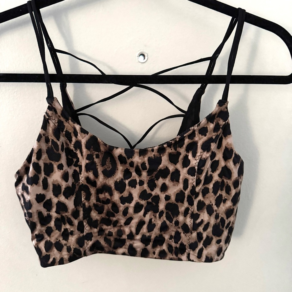 Victoria’s Secret leopard print lounge bra Medium